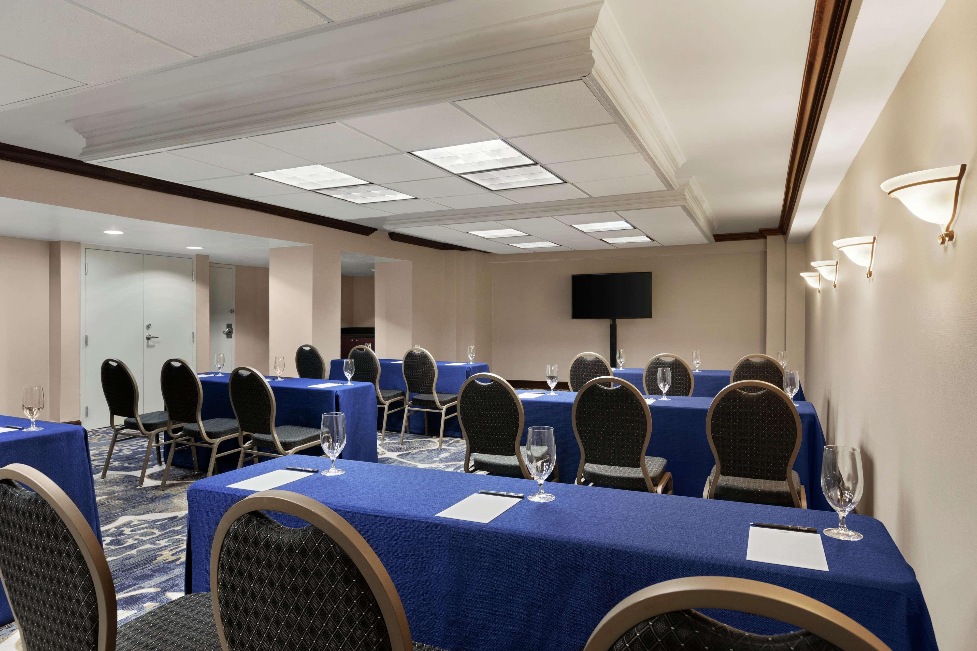 Doubletree By Hilton South Charlotte Tyvola Otel Dış mekan fotoğraf