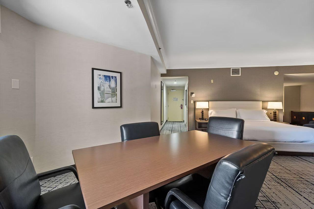 Doubletree By Hilton South Charlotte Tyvola Otel Dış mekan fotoğraf