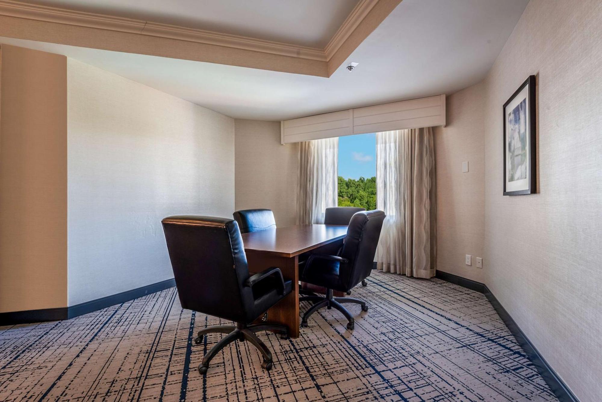 Doubletree By Hilton South Charlotte Tyvola Otel Dış mekan fotoğraf